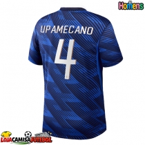Camisa de Futebol França Dayot Upamecano #4 Equipamento Principal Mundo 2026 Manga Curta